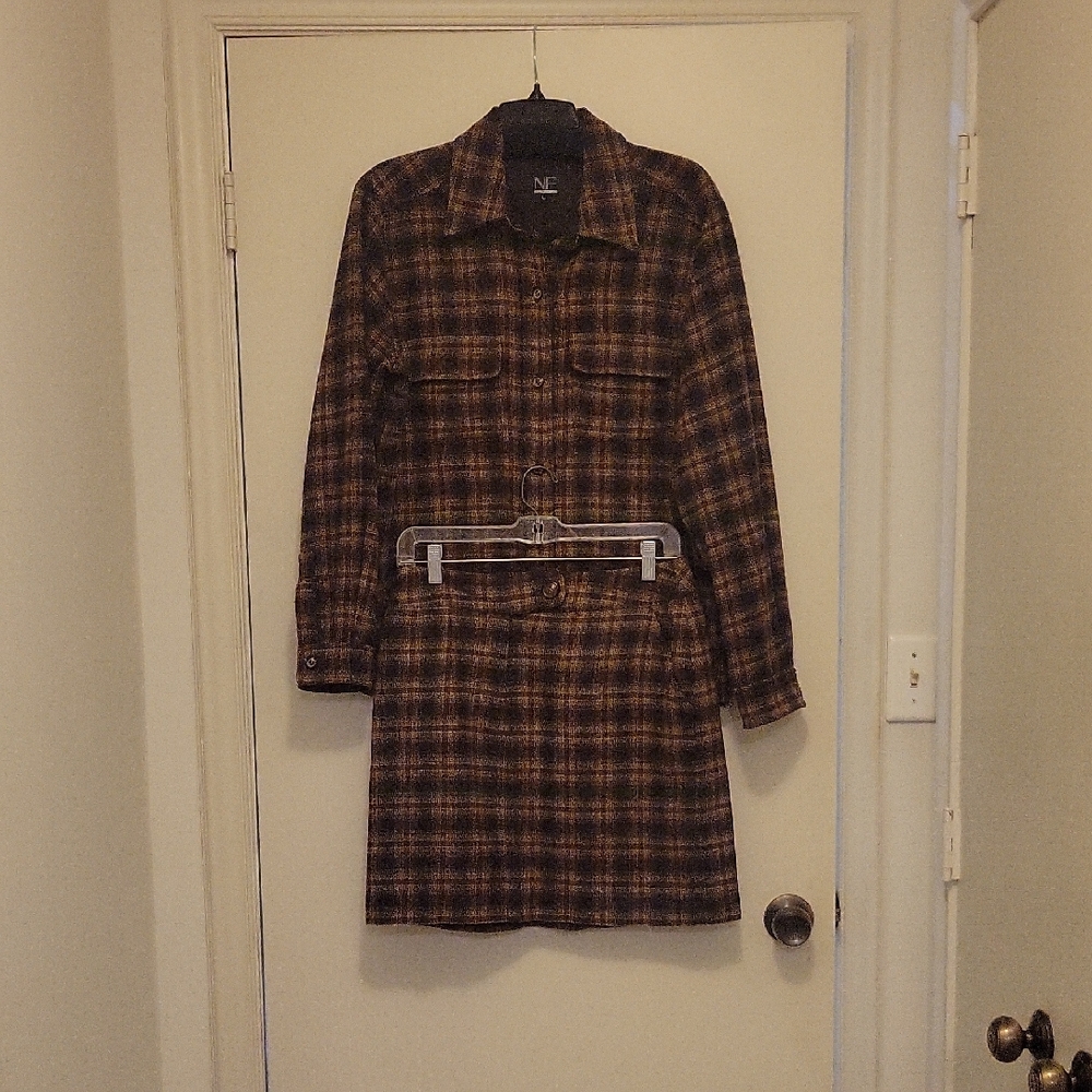 Plaid Women's Jacket and Skirt Set